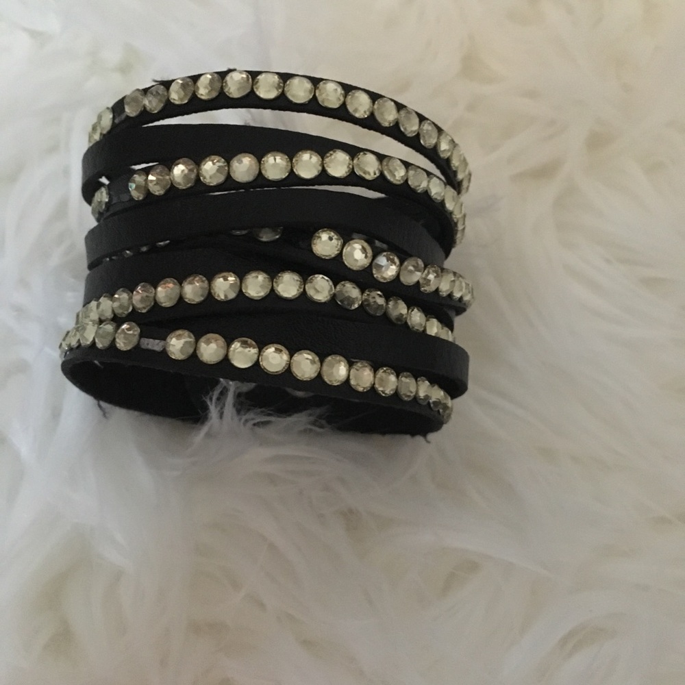 ⭐️Adjustable cuff bracelet ⭐️